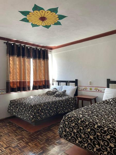Hotel Quinta Los Nogales, Забронировать  Тлальпухауа-де-Район Мичоакан
