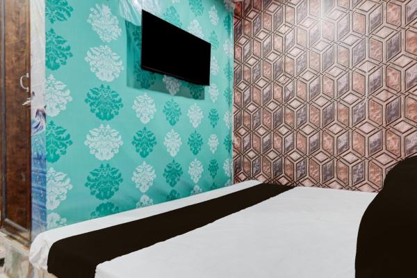 Hotel O Unique Stay Inn, Забронировать  Bādshāhnagar штат Уттар-Прадеш