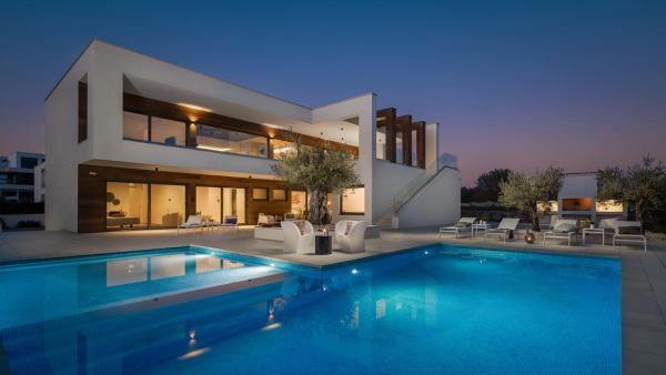 Villa Old Olive VIII by Vivi Rent, Забронировать  Воднян Pula Riviera