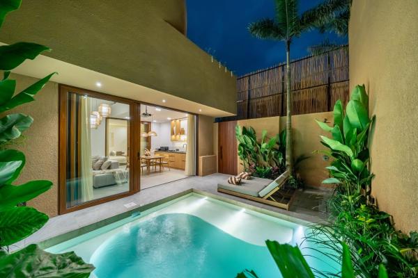 Perfect Berawa Escape - Tropical Villa with Pool for Your Next Holiday, Забронировать  Чангу Бадунг