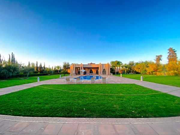 Villa Moyen orient by séjour, Забронировать  Марракеш Марракеш-Тенсифт-Эль-Хауз