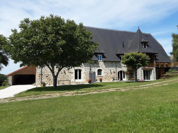 Gîte le Marronnier, Забронировать  Сен-Маме-ла-Сальвета Cantal