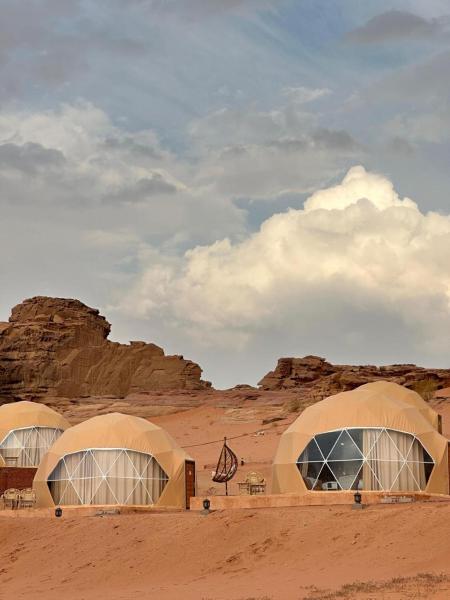 Sana Rum Luxury Camp, Забронировать  Отели Вади-Рам с завтраком, Завтраки