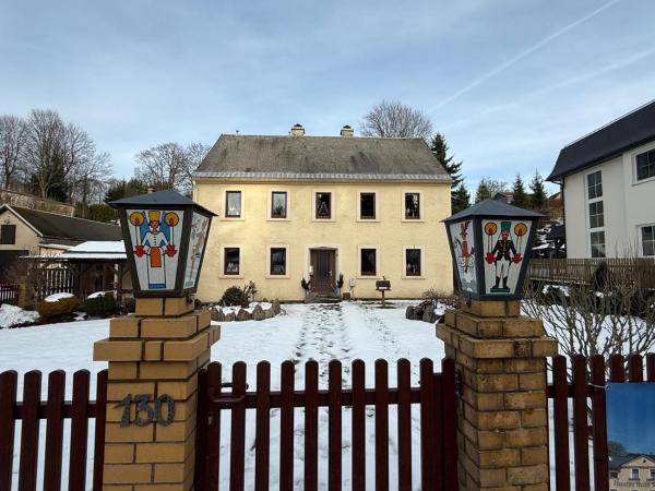 Ferienwohnungen WeberHaus, Забронировать  Курорт-Зайфен 