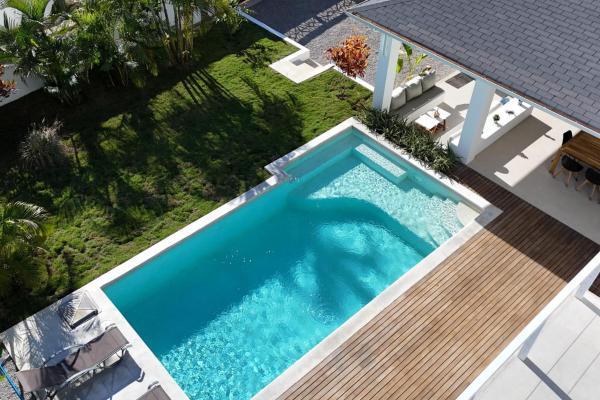Villas Riviera, Забронировать  Отели Самана с парковкой, Парковка