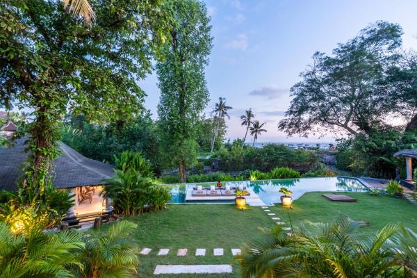 Villa Matisse, Seseh Beach, Забронировать  Отели провинции Бали с парковкой, Парковка