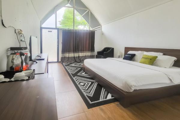 Urbanview Hotel Villa 36 Sukabumi, Забронировать  Selabintana провинция Западная Ява