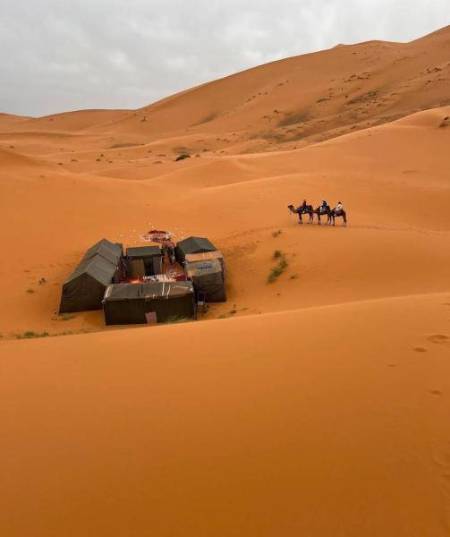 Desert Galaxy Camp, Забронировать  Мерзуга Эр-Рашидия