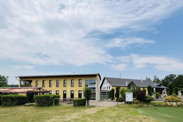 Penzion Golf Ještěd, Забронировать  Светле-под-Ештедем 