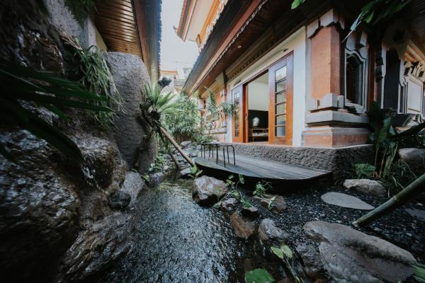 Gallery House near Bali zoo, Забронировать  Дармасаба провинция Бали