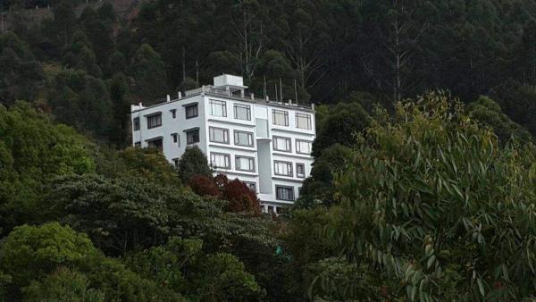 Cloud Dale Resort Munnar