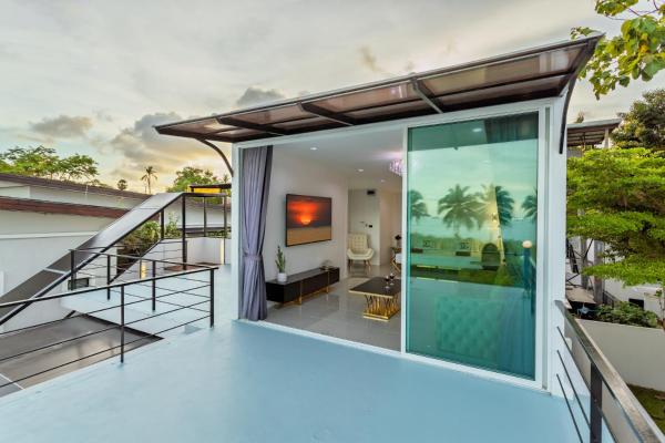 NEW! 3-Bedroom Pool Villa Overlooking Chalong Bay-Nariya V9, Забронировать  Бан-Банг-Чак Пхукет