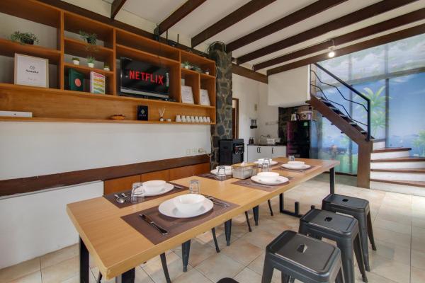 Villa Pinokio W BBQ & Backyard, Забронировать  Бандунг 