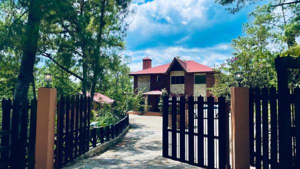 Luxury Villa Heated Pool, Firepit & Pool Table, Забронировать  Арройо-Фрио Доминиканская Республика