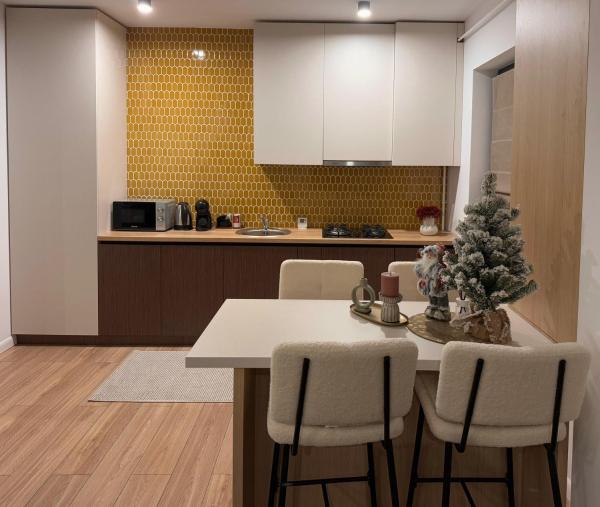 No5District Luxury Stay, Забронировать  Крайова Долж