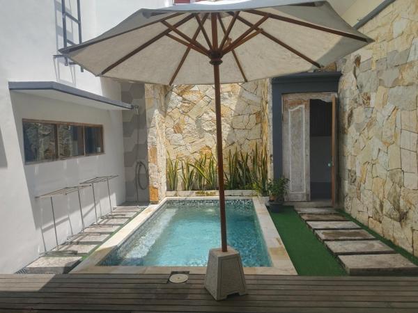 ACE Villa, Забронировать  Отели провинции Бали с парковкой, Парковка
