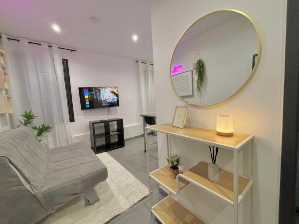 Logement haut de gamme climatisé, à proximité immédiate de la gare-Air-Conditioned, Near Train Station, Забронировать  Сент-Этьен Луара