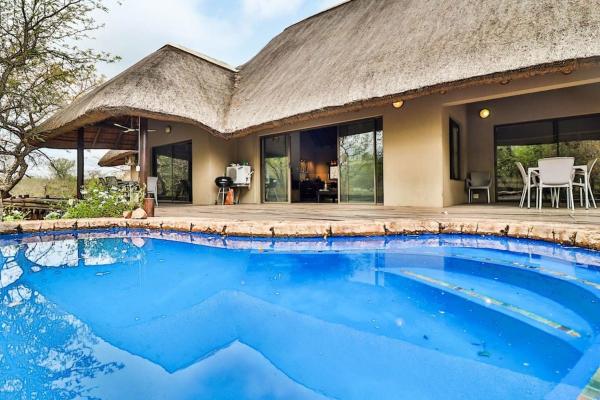 Eagle Kruger Villa, Забронировать  Отели Марлот-Парк с парковкой, Парковка