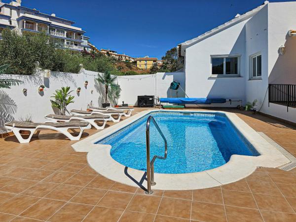 Villa Sunshine in El Faro, Забронировать  Михас-Коста 