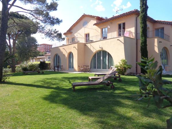 Villa sur mer, chez Angelina, Забронировать  Гримо Сен-Тропе залива