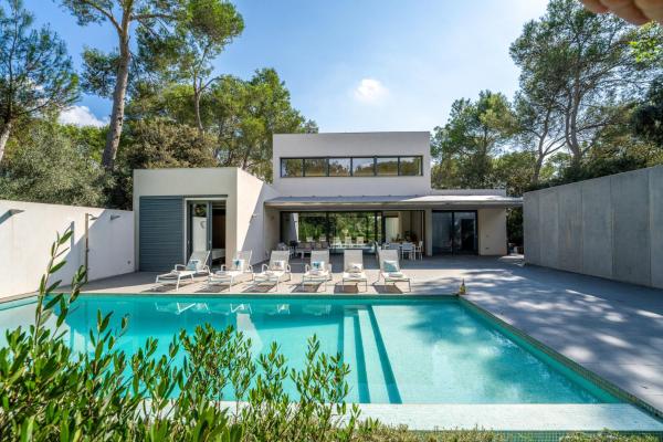 Ideal Property Mallorca - Villa Alzina, Забронировать  Отели Крестаткс с бассейном, Бассейн