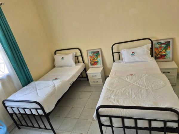 CFC Family Care Home, Забронировать  Кисуму Кения, рядом с Kisumu Impala Sanctuary