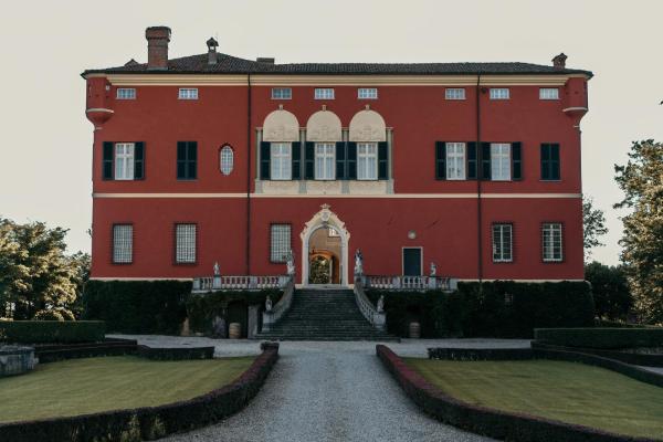 Castello di Pasturana, Забронировать  Пастурана Пьемонт