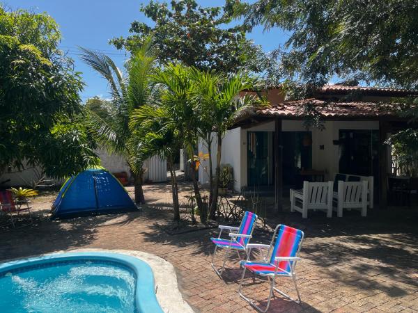 Pedrinhas Hostel e Camping, Забронировать  Отели Риу-Гранди-ду-Норти с парковкой, Парковка