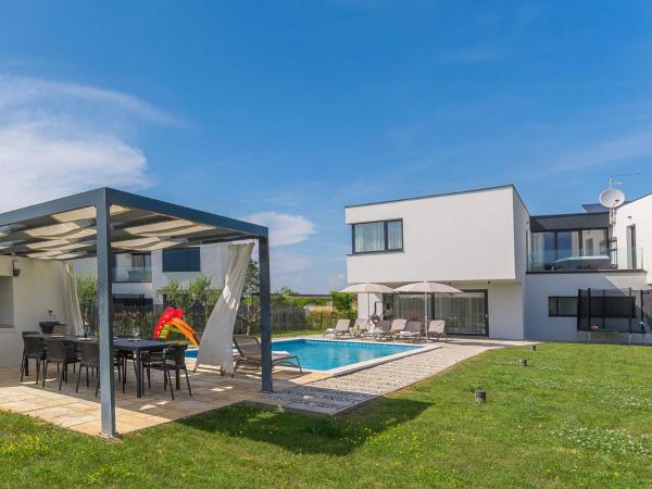 Villa Paolo by Interhome, Забронировать Вилла Filipac Истрия