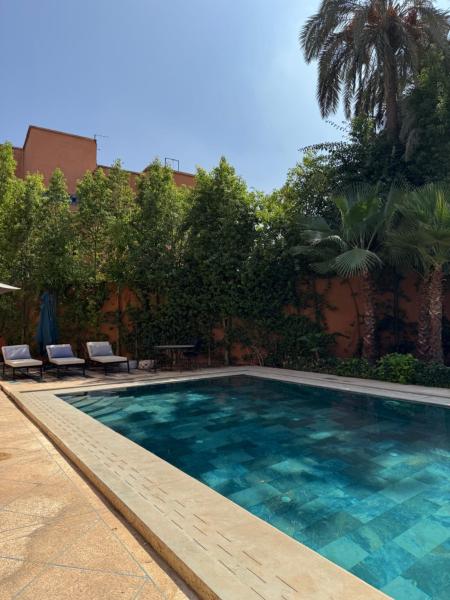 VILLA 263 Centre Marrakech, Забронировать  Марракеш Марракеш-Тенсифт-Эль-Хауз, рядом с Торговый центр Marrakech Plaza