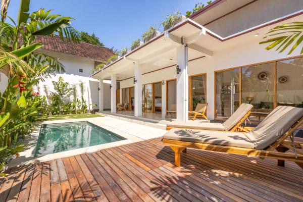 Villa Suka, Забронировать  Кута, остров Ломбок Ломбок