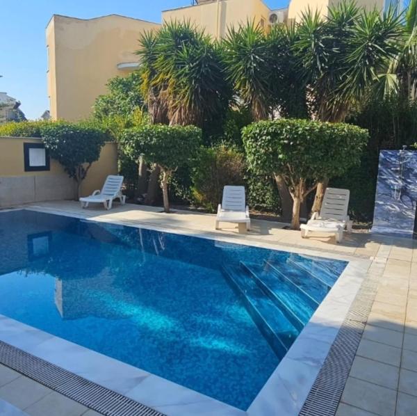 Villa AYDIN 3, Забронировать  Отели Белек с парковкой, Парковка
