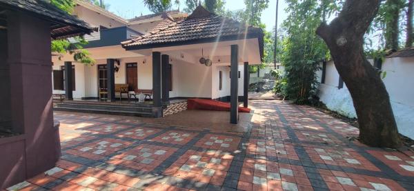Periyar Heritage, Забронировать  Котамангалам 