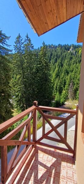 Апартаменти Борови хълмове, Забронировать  Отели Смоляна с парковкой, Парковка