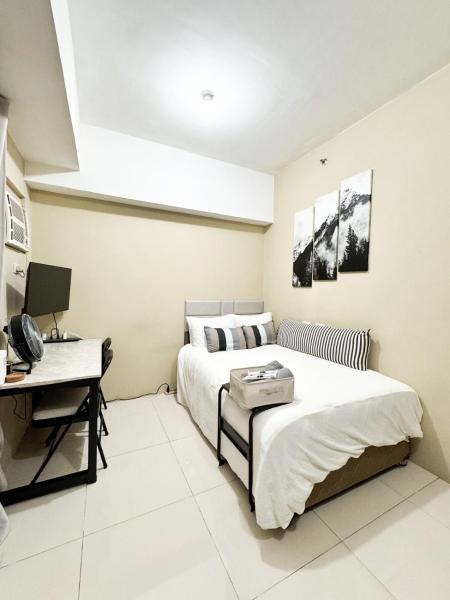 Convertible Double Studio in Salcedo Village, Забронировать  Манила Столичный регион