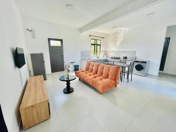 Accacia Residence, Забронировать  Отели Посте-де-Флак с парковкой, Парковка