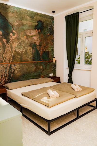 Residence K - Comfy Studio in Historic Townhouse, Забронировать  Вена Австрия