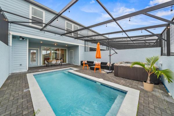 Luxurious 5BR Villa with Private Pool Near Disney World, Забронировать  Давенпорт Orlando Metropolitan Area
