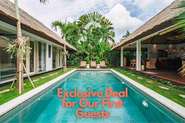 Tropical 4BR Villa in Quiet Babakan Near Berawa, Забронировать  Далунг провинция Бали