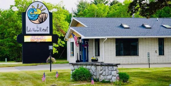 The Lake Huron Resort, 预订  Oscoda 密歇根州