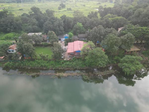 RiverStone Villa, Забронировать  Отели штата Махараштры с бассейном, Бассейн