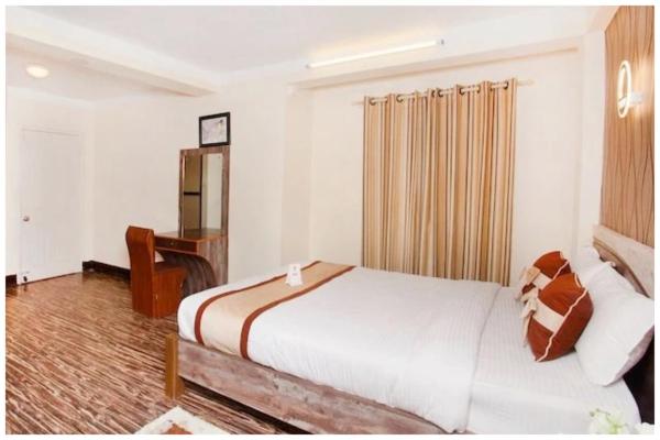Lotus# Grand Heritage S-Pool Premium class Beach Front Hotel In Puri, Забронировать  Катманду Kathmandu Valley