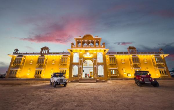 Shreeji Desert Resort, Забронировать  Отели Самого с парковкой, рядом с Desert National Park, Парковка