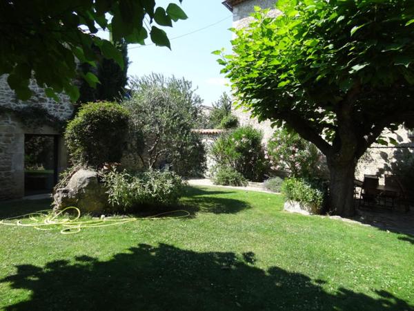 Grands gîtes Ardèche, Забронировать  Салава Ardèche