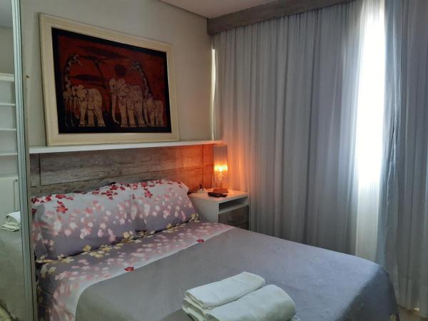 Flat particular Saint Moritz próximo à Esplanada, Забронировать  Отели Бразилиа с парковкой, Парковка