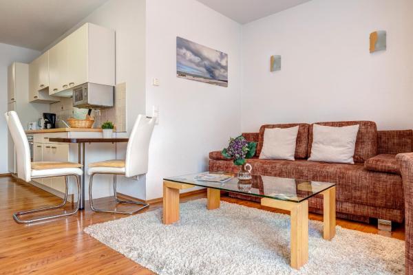 Villa Stranddistel, Whg 1, Забронировать  Цинновиц Узедом
