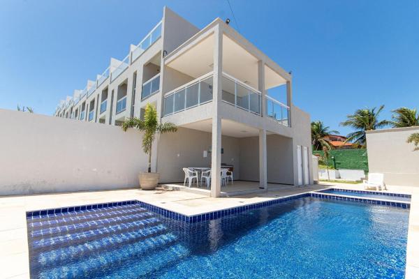 Beach Townhouses 4 - Duplex em Porto das Dunas by Carpediem, Забронировать  Отели Сеара с парковкой, Парковка