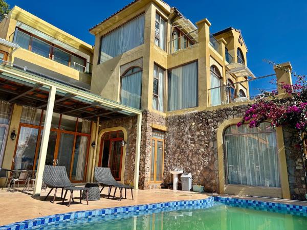 Dali Tanuki Fantasy Seaview Villa, Забронировать  Отели Дали с завтраком, Завтраки