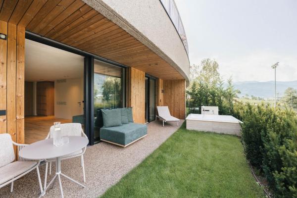 Apartment Garden Loggia, Забронировать Апартаменты/квартира Novacella Трентино-Альто-Адидже
