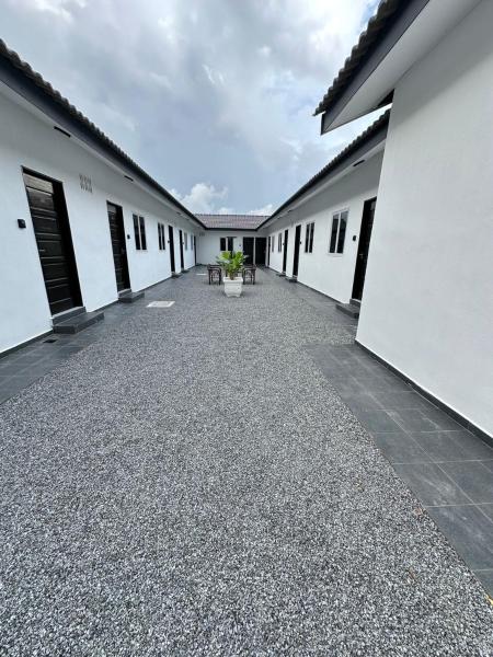 cheta roomstay, Забронировать  Отели Паханг с парковкой, Парковка